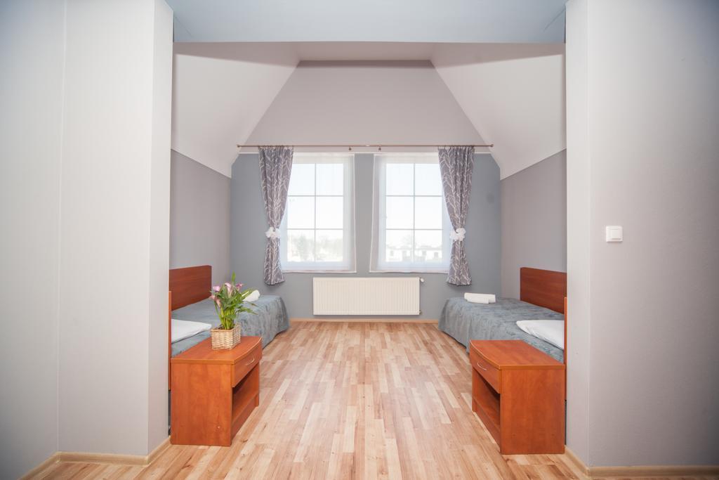 Hotel Ada Wiekszyce Ngoại thất bức ảnh
